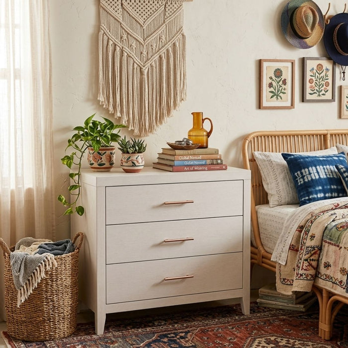 Hartley 3 Drawers Chest – Antique White