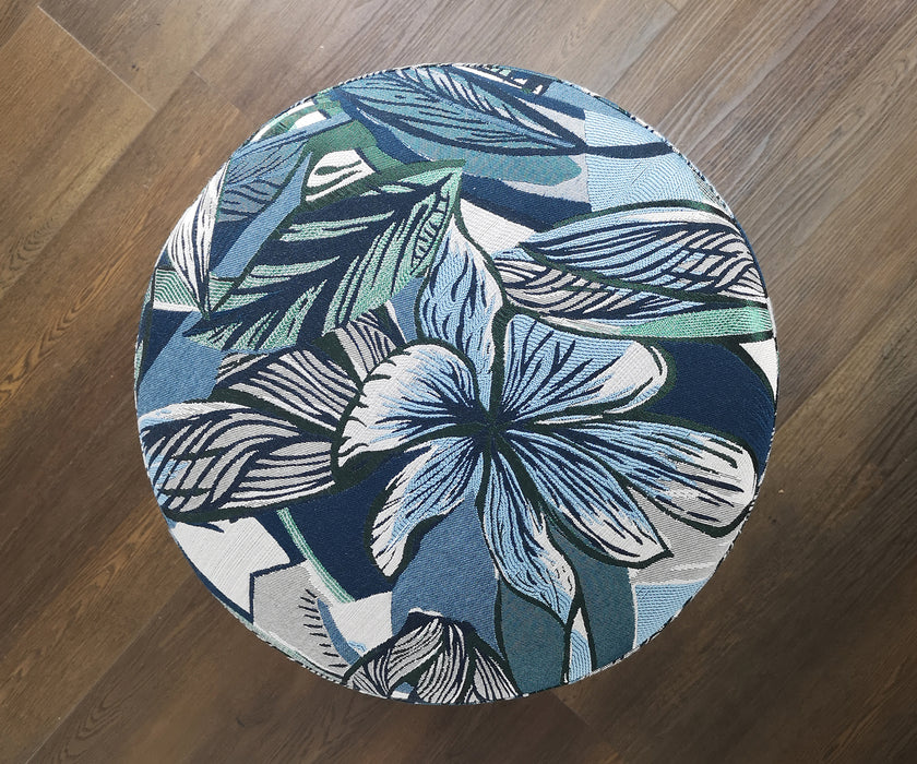 Verbena Stool - HOARE GROUP 